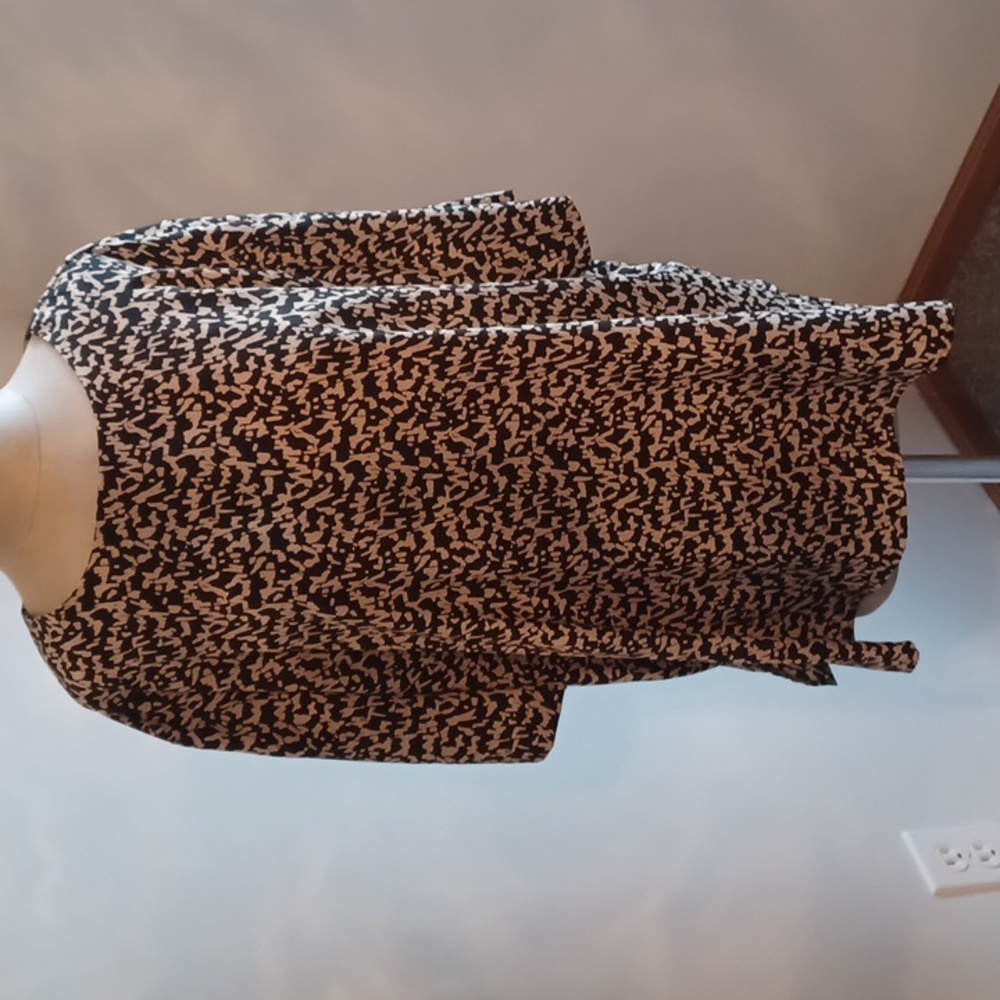 4/$16- Tan and black "leopard" Notation blouse